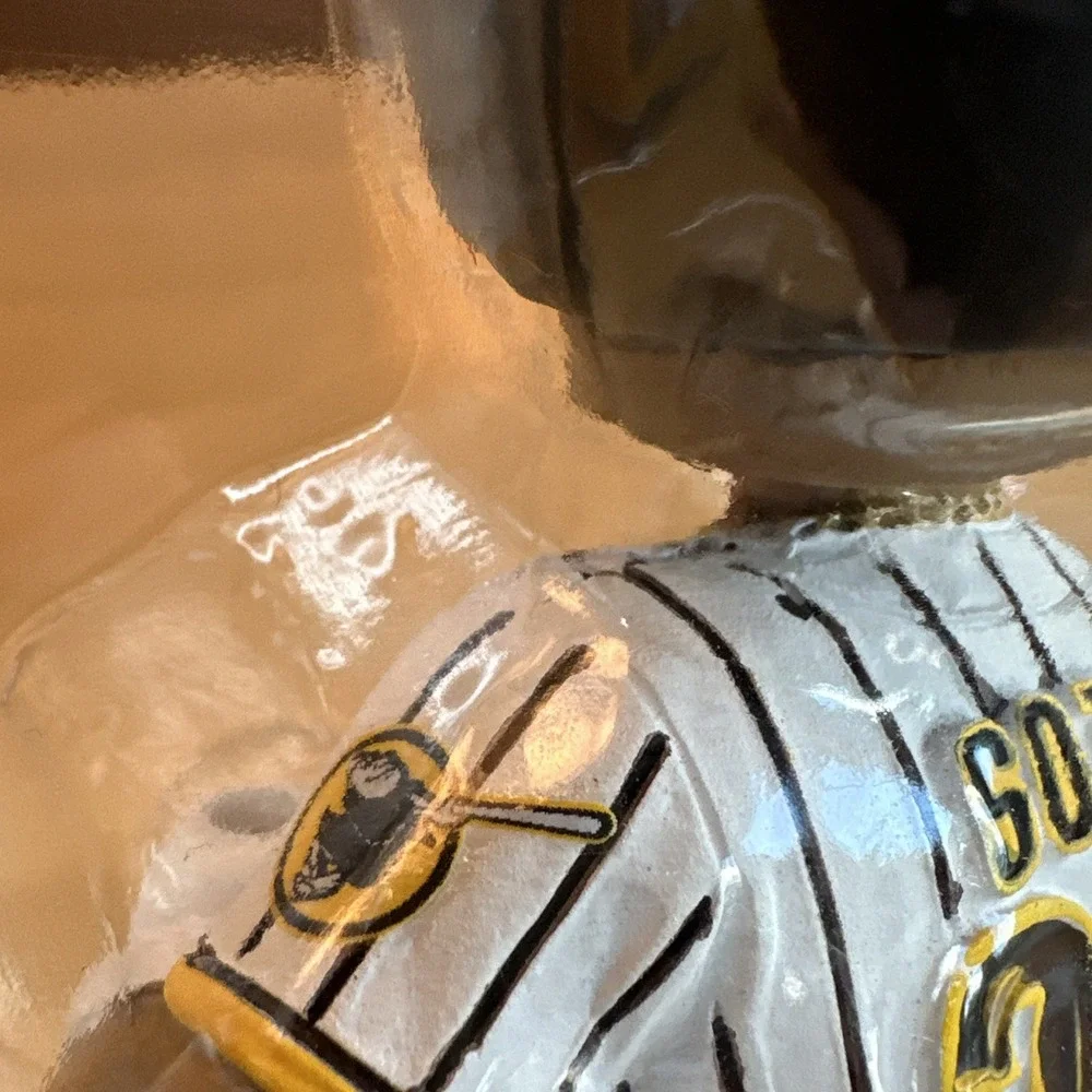 2023 San Diego Padres #22 Juan Soto Shuffle Canel's Bobblehead SGA Baseball Bat
